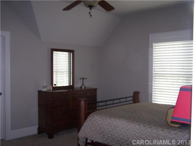 6275 Fox Chase Dr, Davidson, NC 28036 photo 9