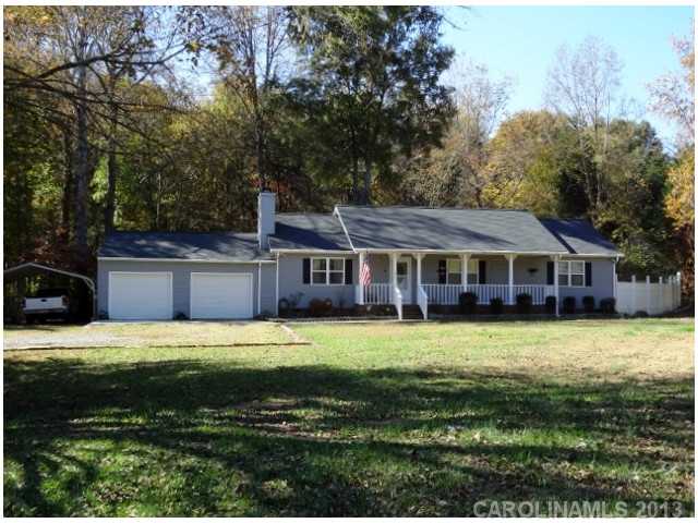 285 Cross Rd, Clover, SC 29710 photo 1