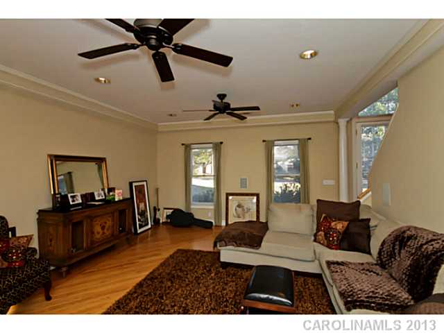 19801 Chapel Point Ln, Cornelius, NC 28031 photo 8