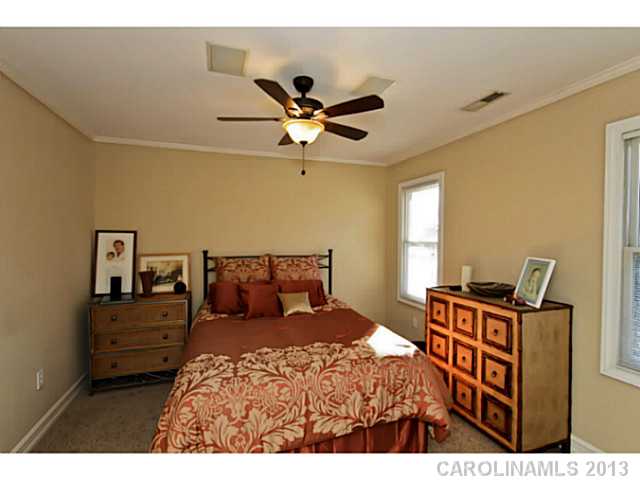 19801 Chapel Point Ln, Cornelius, NC 28031 photo 12