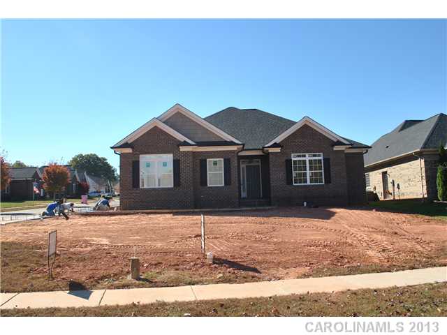 302 Wendover Dr, Locust, NC 28097 photo 1