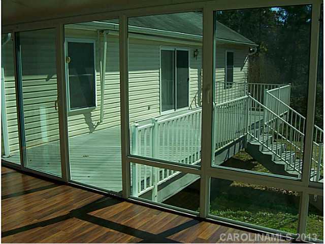 157 Chief Thomas Rd, Harmony, NC 28634 photo 3