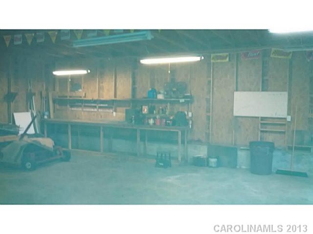 157 Chief Thomas Rd, Harmony, NC 28634 photo 15