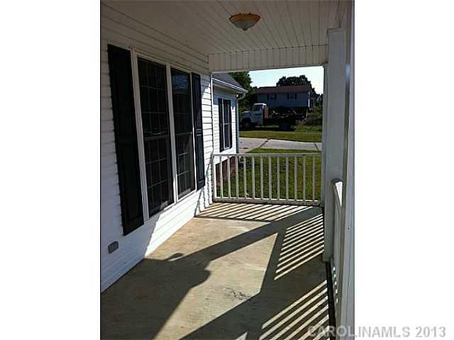 5710 Wright Rd, Kannapolis, NC 28081 photo 2