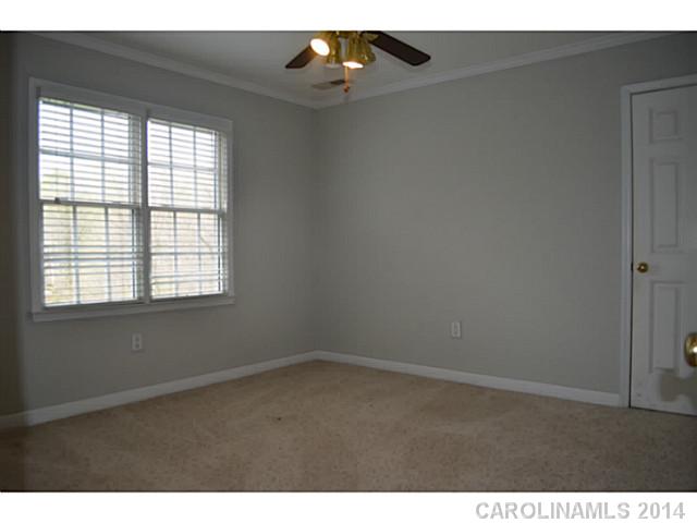 18240 Pages End, Davidson, NC 28036 photo 14