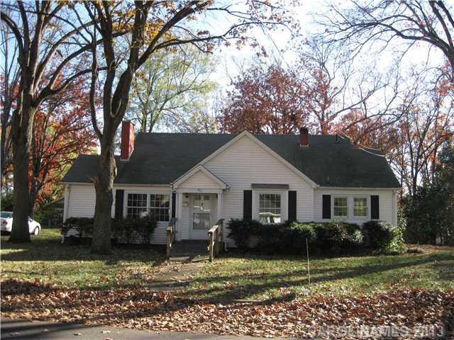 301 King St, Monroe, NC 28110 photo 1