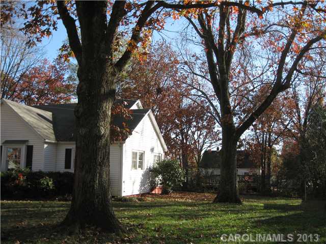 301 King St, Monroe, NC 28110 photo 2
