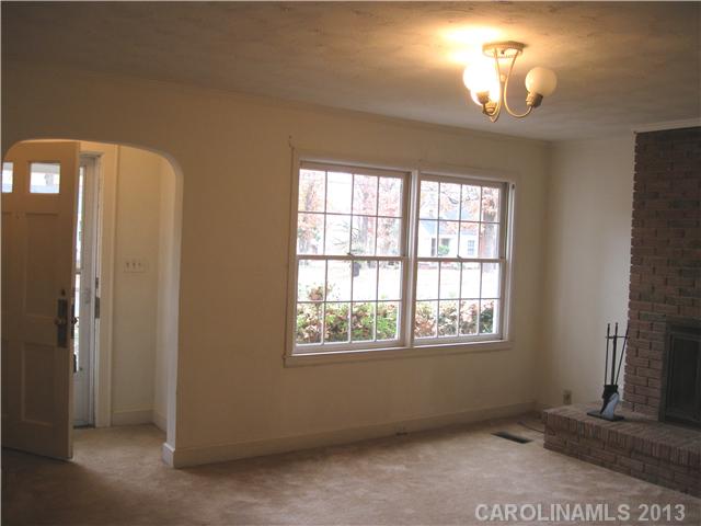 301 King St, Monroe, NC 28110 photo 3