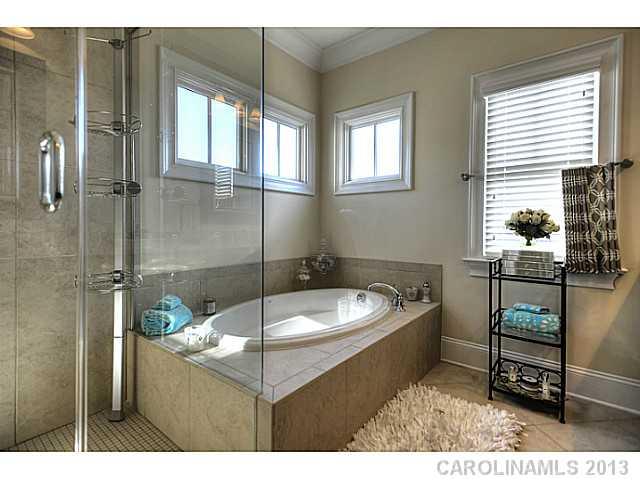 17511 Robbins Ridge Rd, Cornelius, NC 28031 photo 11