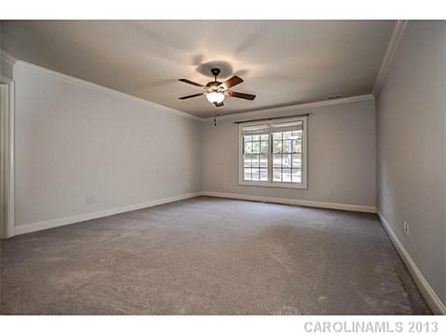 6317 Fox Chase Dr, Davidson, NC 28036 photo 8