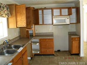 146 Linda Dr, Harmony, NC 28634 photo 3
