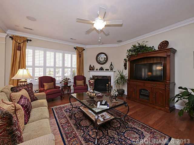 17135 Lake Path Dr, Cornelius, NC 28031 photo 7