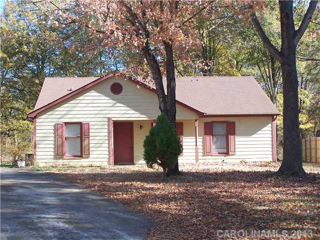 1836 Winfield Dr, Monroe, NC 28110 photo 1