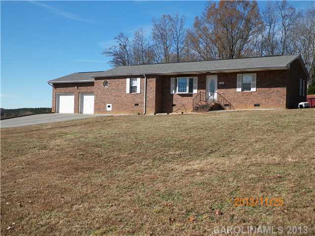 102 Wildcat Rd, Lancaster, SC 29720 photo 1