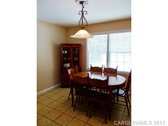 2295 Watts Dr, Lancaster, SC 29720 photo 2