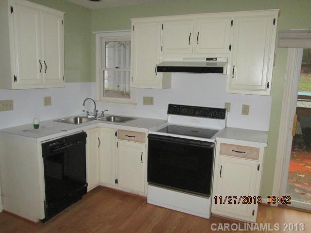 3684 Delling Downs Dr, Denver, NC 28037 photo 4