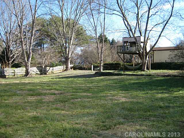 6740 Castleton Dr, Clemmons, NC 27012 photo 10