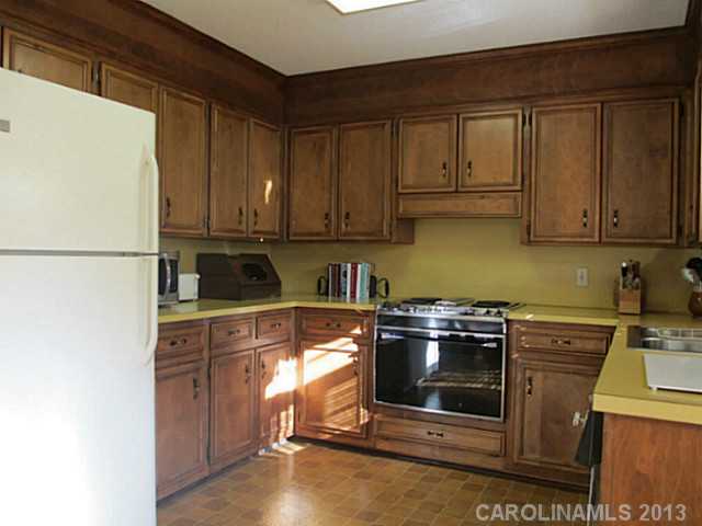 2009 Fairway Dr, Lancaster, SC 29720 photo 6