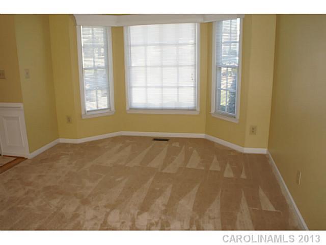 9542 Arborview Ct, Charlotte, NC 28269 photo 9