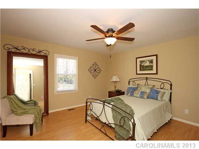 109 Boyd St, Stanley, NC 28164 photo 8