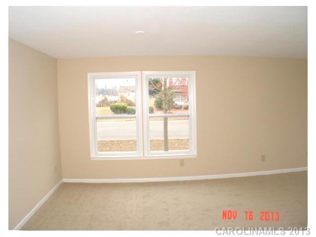 875 Sinclair Dr, Monroe, NC 28112 photo 3
