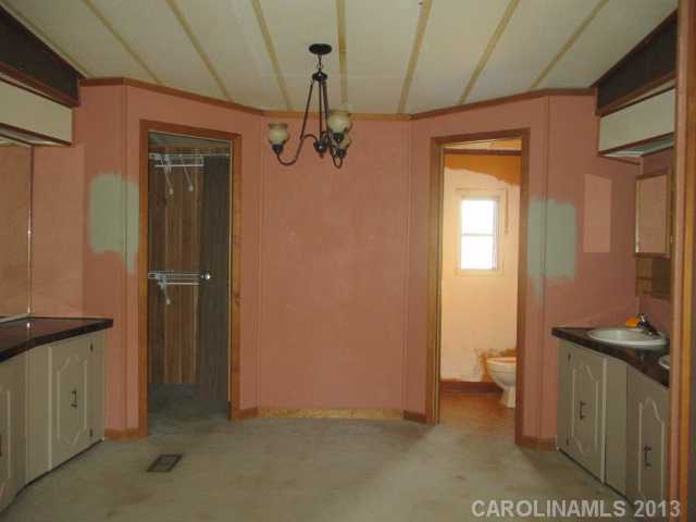 7700 Lowesville Meadows Rd, Stanley, NC 28164 photo 14