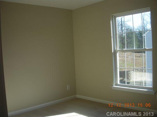427 Clearbrook Rd, Matthews, NC 28105 photo 7