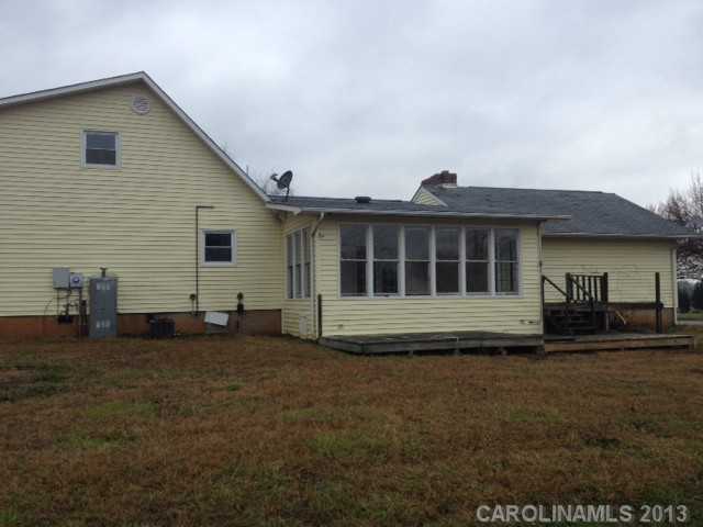 4578 Tabernacle Rd, Lancaster, SC 29720 photo 2