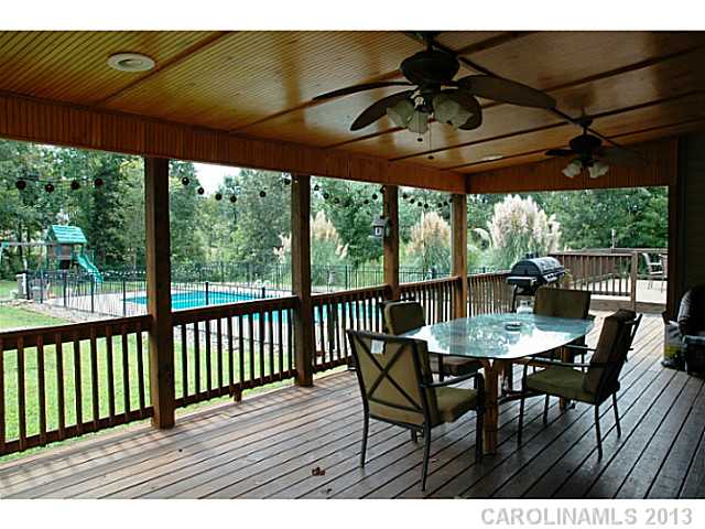 6698 Maple Spring Ct, Denver, NC 28037 photo 16