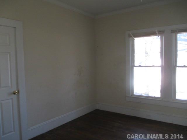 306 E 11th St, Kannapolis, NC 28083 photo 10