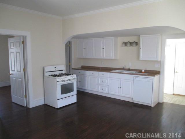 306 E 11th St, Kannapolis, NC 28083 photo 6