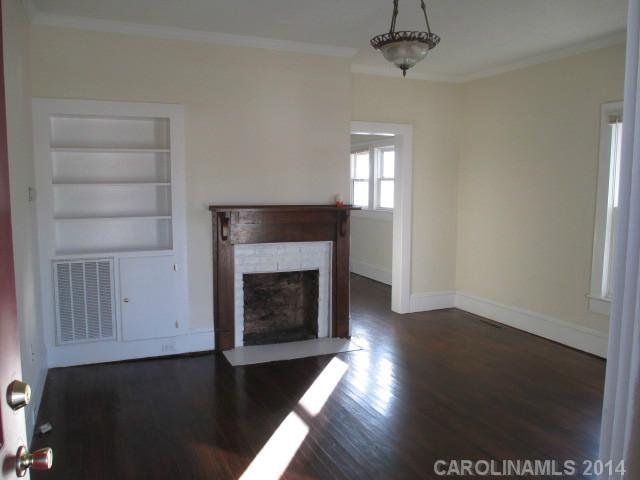 306 E 11th St, Kannapolis, NC 28083 photo 3