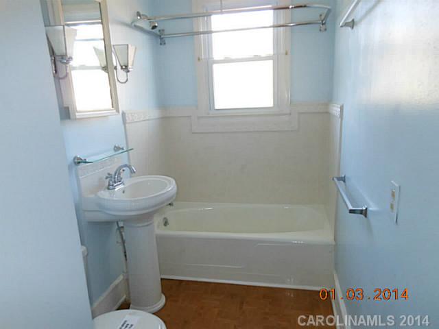 114 Knox St, Clover, SC 29710 photo 9