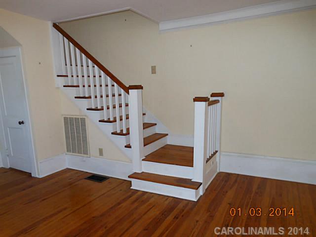 114 Knox St, Clover, SC 29710 photo 4