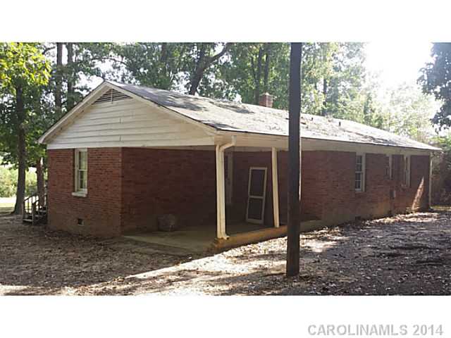 2503 Sikes Mill Rd, Monroe, NC 28110 photo 2