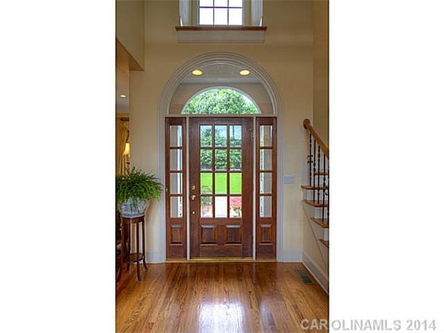 18310 Town Harbour Rd, Cornelius, NC 28031 photo 2