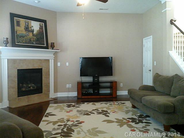 17751 N Shore Cir, Cornelius, NC 28031 photo 4