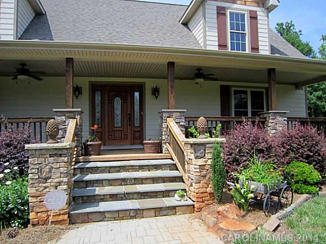6681 Maple Spring Ct, Denver, NC 28037 photo 2