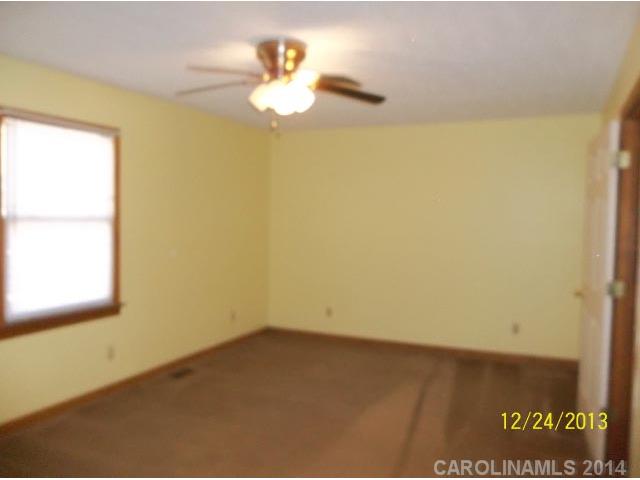 409 Valley St, Stanley, NC 28164 photo 5