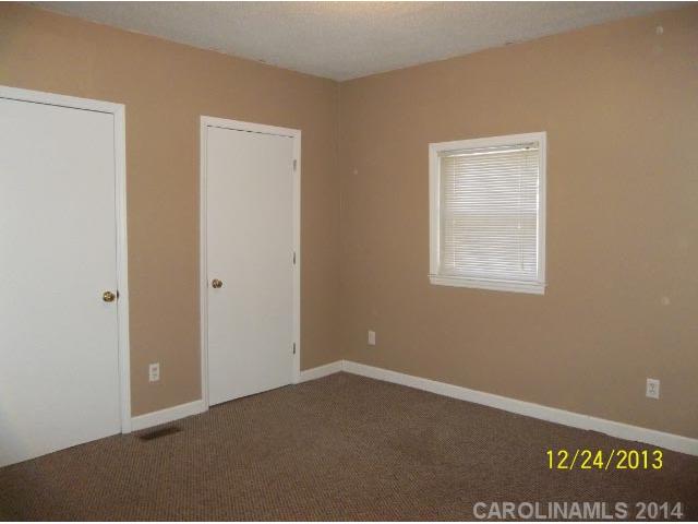 409 Valley St, Stanley, NC 28164 photo 4