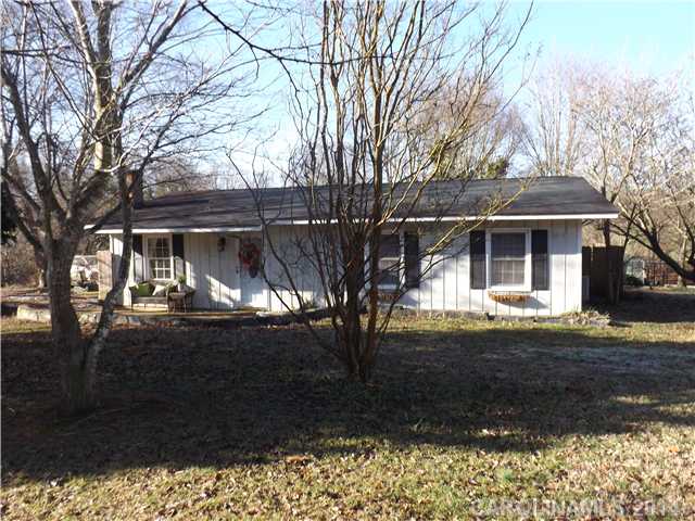 2203 Candlewood Dr, Monroe, NC 28110 photo 2