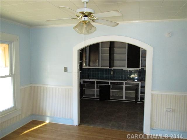435 E 22nd St, Kannapolis, NC 28083 photo 7