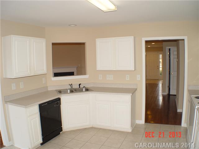 2326 Kingstree Dr, Monroe, NC 28112 photo 4