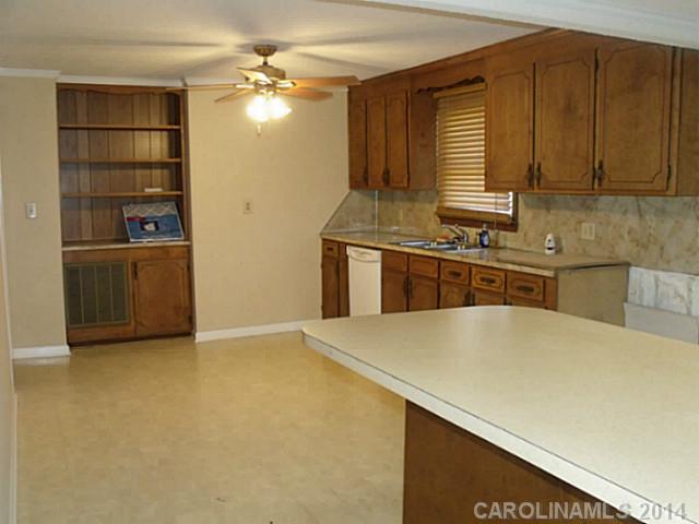 1311 E 11th St, Kannapolis, NC 28083 photo 5