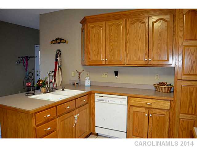 220 Smith St, Locust, NC 28097 photo 5