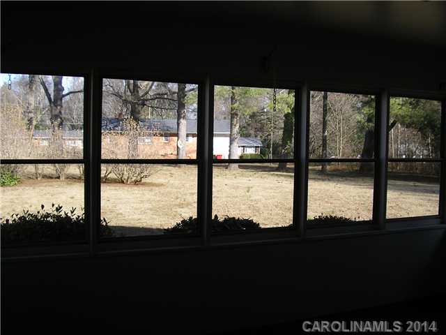 133 Vernon Dr, Davidson, NC 28036 photo 10