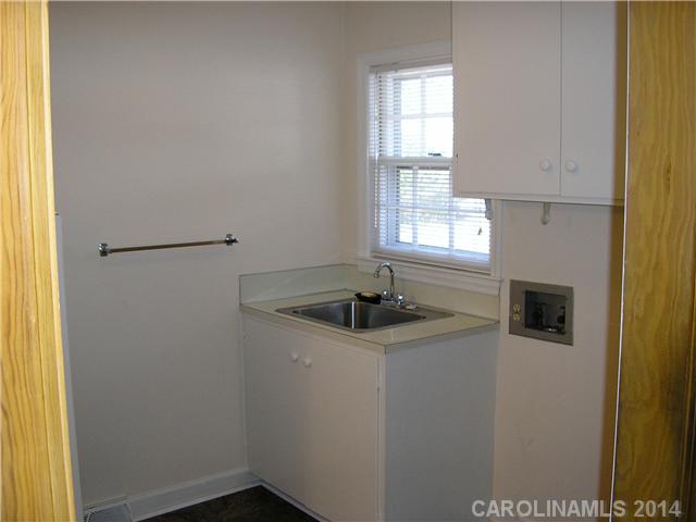 133 Vernon Dr, Davidson, NC 28036 photo 9
