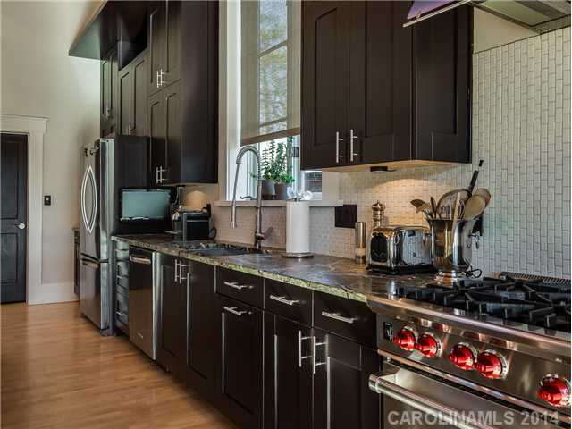 1409 Devon Dr, Charlotte, NC 28209 photo 7
