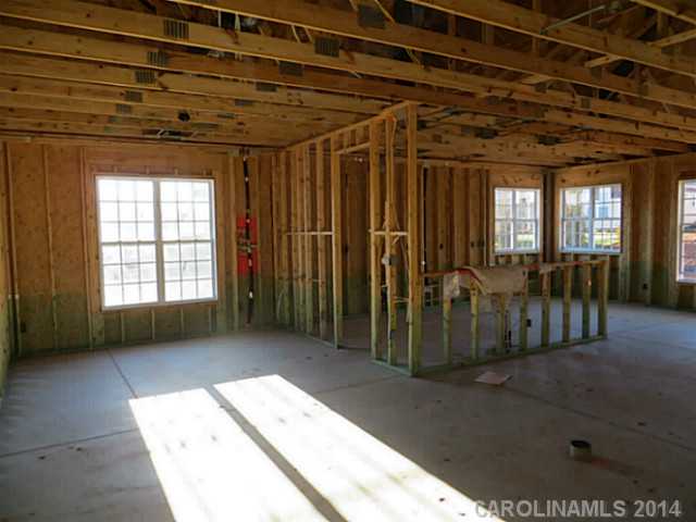 18323 Glenealy Dr, Cornelius, NC 28031 photo 4
