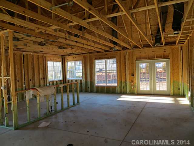 18323 Glenealy Dr, Cornelius, NC 28031 photo 2